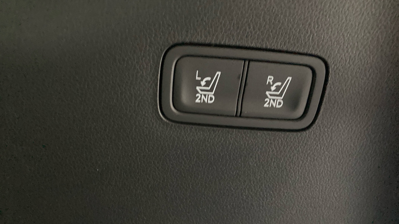 Hyundai SANTA FE 1.6 TGDi Plug-in Hybrid Ultimate 5dr 4WD Auto Estate